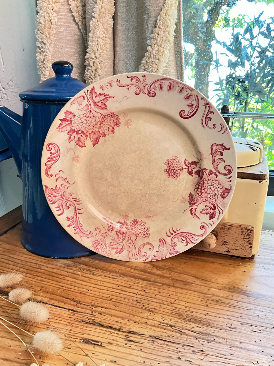 Plate plate iron earth plate snowball model