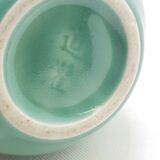 Flacon en céramique en forme de gourde