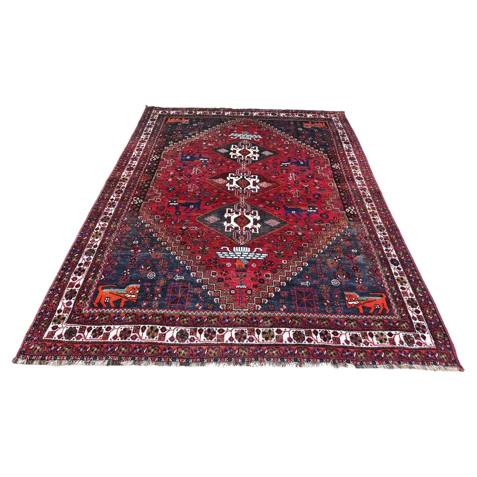 Large Persian carpet XL from Shiraz with Persepolis patterns, hand-knotted in naturally dyed wool.