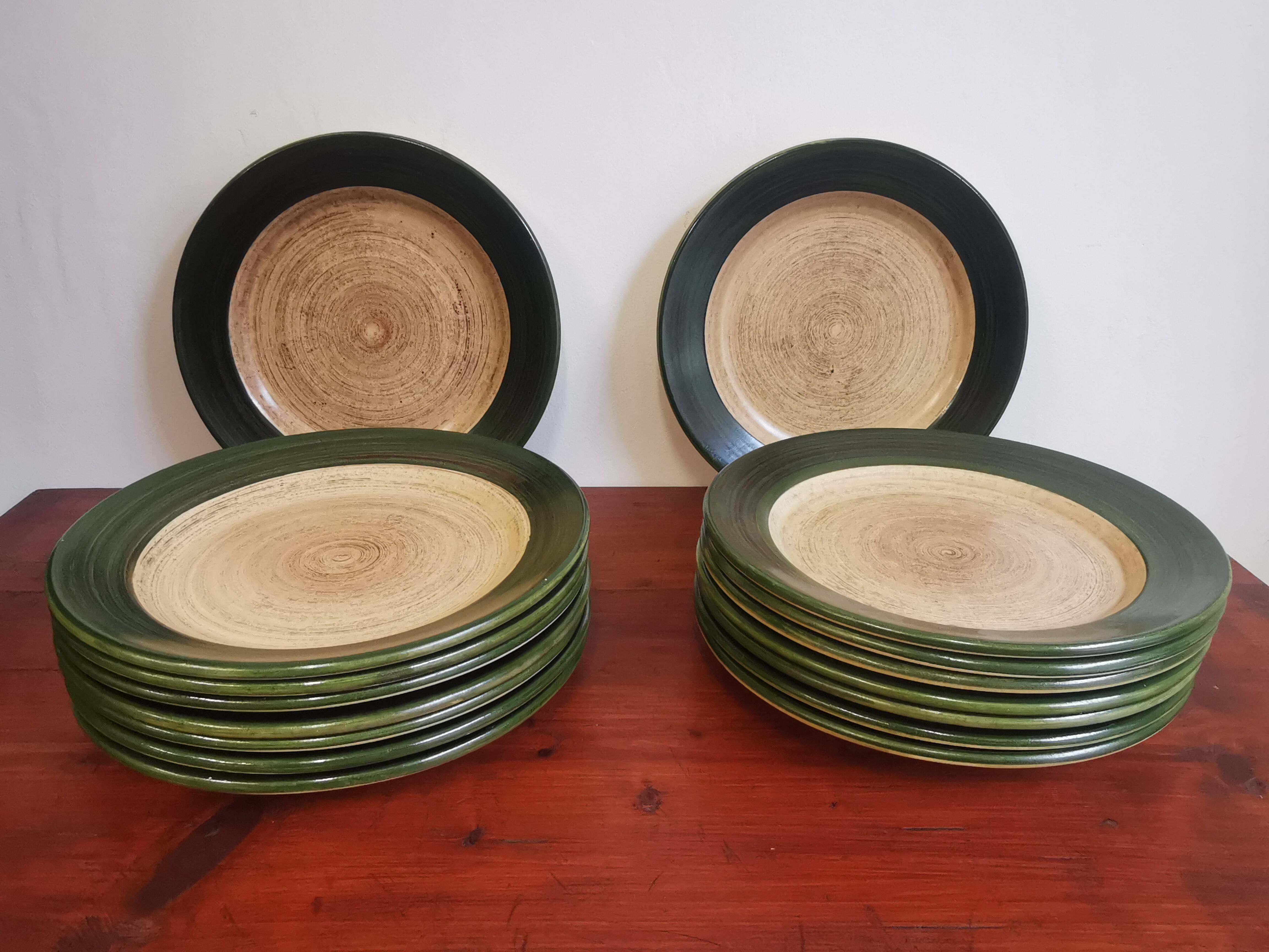 Lot vintage ceramic plates Saint Clément