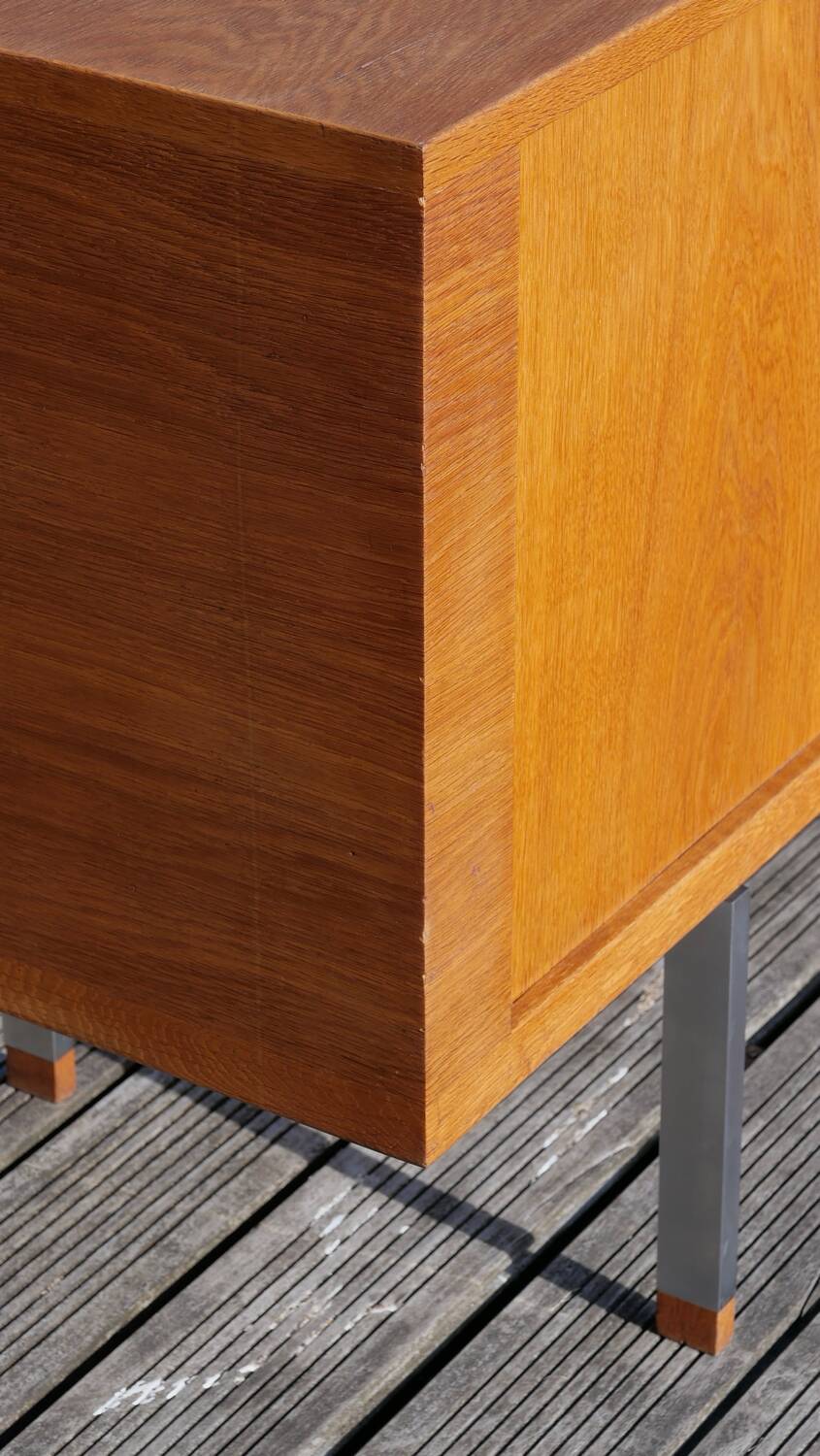 RY25 oak sideboard by Hans J. Wegner, produced by RY Mobler, 1960