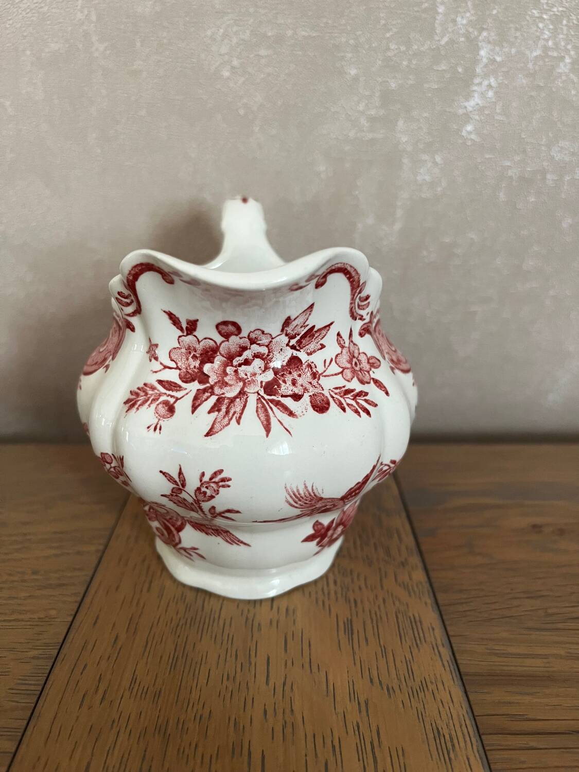 Charmant Pot à Lait Rouge Grenat – Ridgeway Staffordshire England Wind