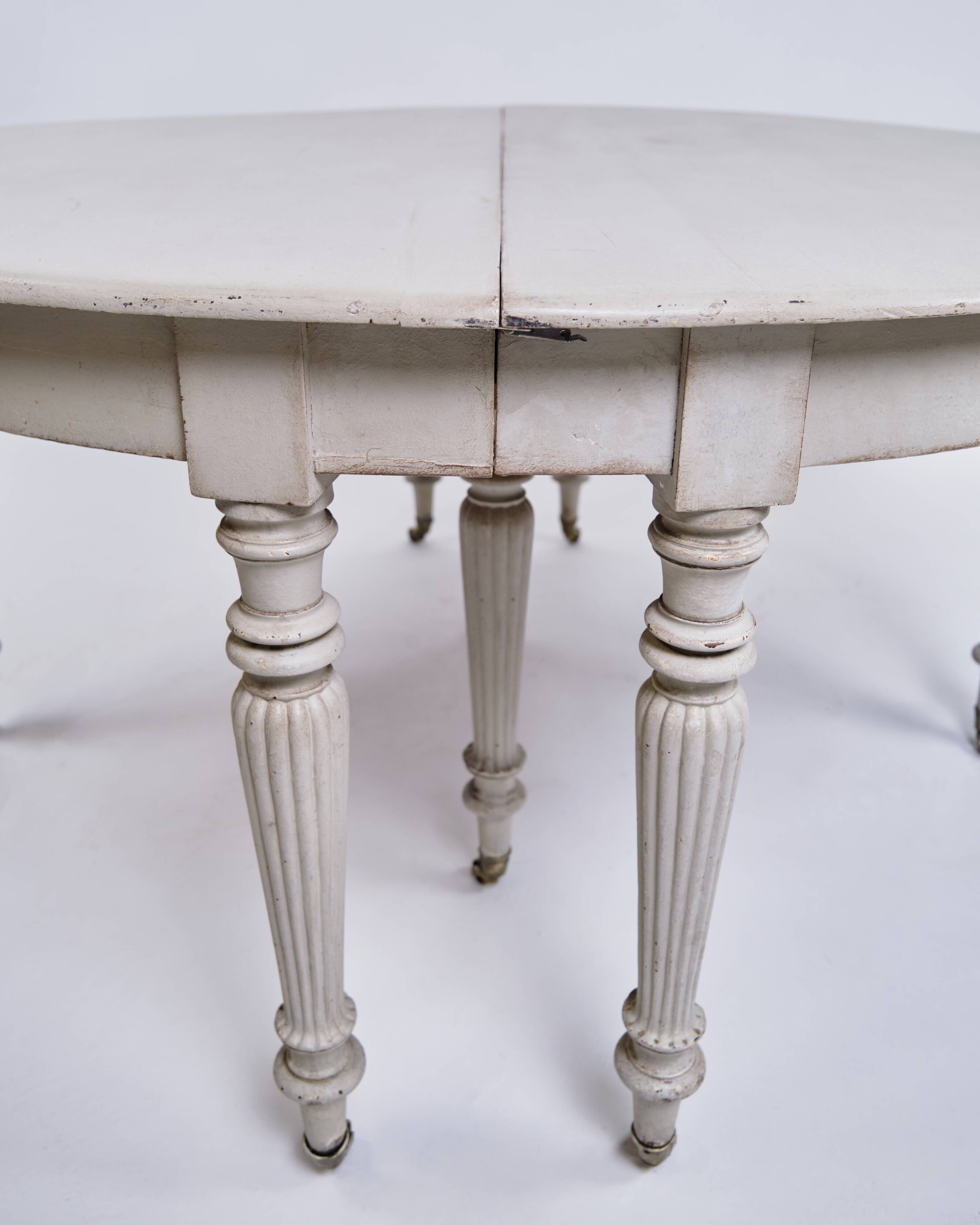 Round Dining Table - Gustavian Style - Gray Painted - Round Legs - Brass Wh