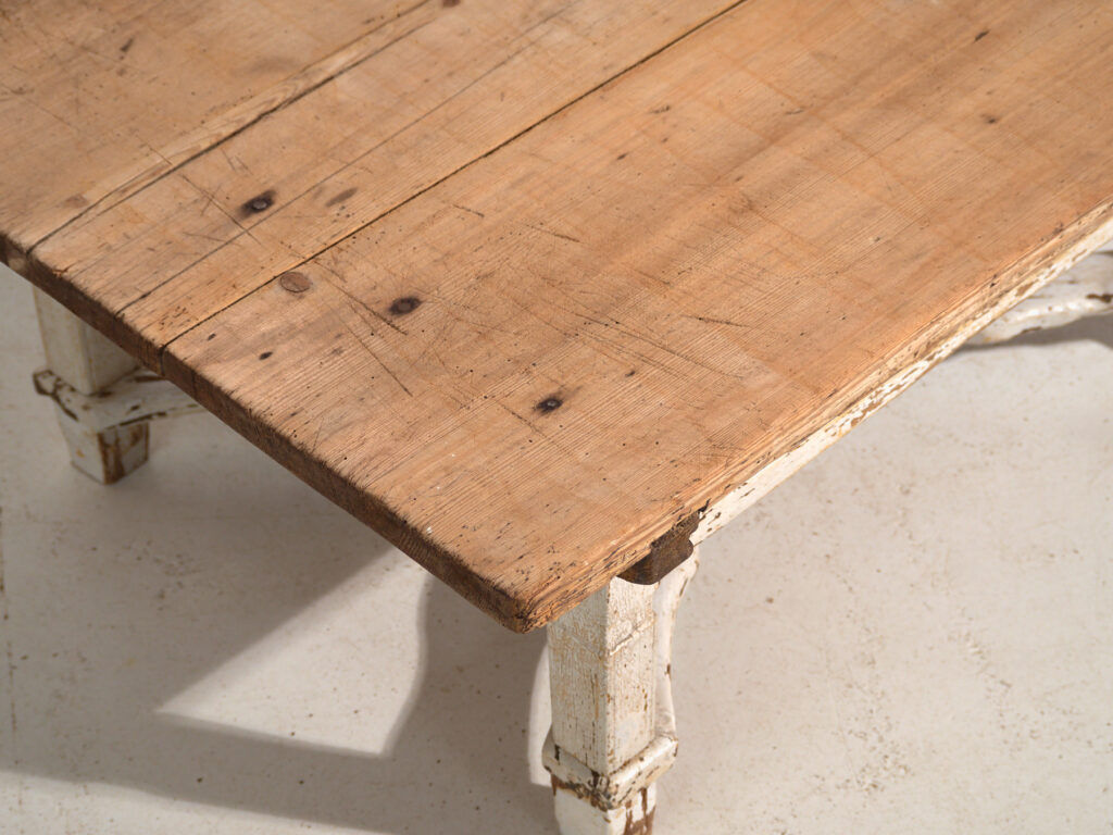 Antique pine coffee table – Central Europe, circa 1900