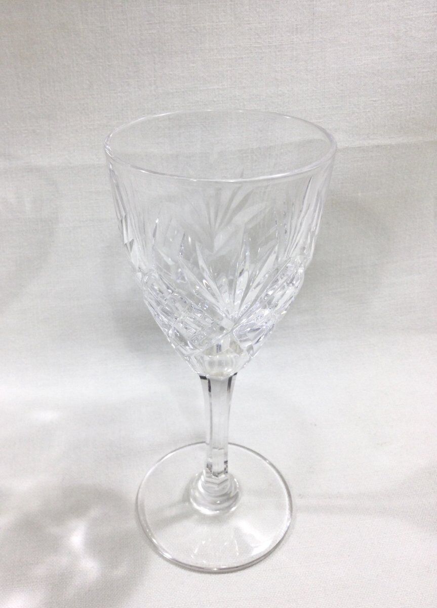 Set of 7 glasses of red wine Saint Louis model Chantilly