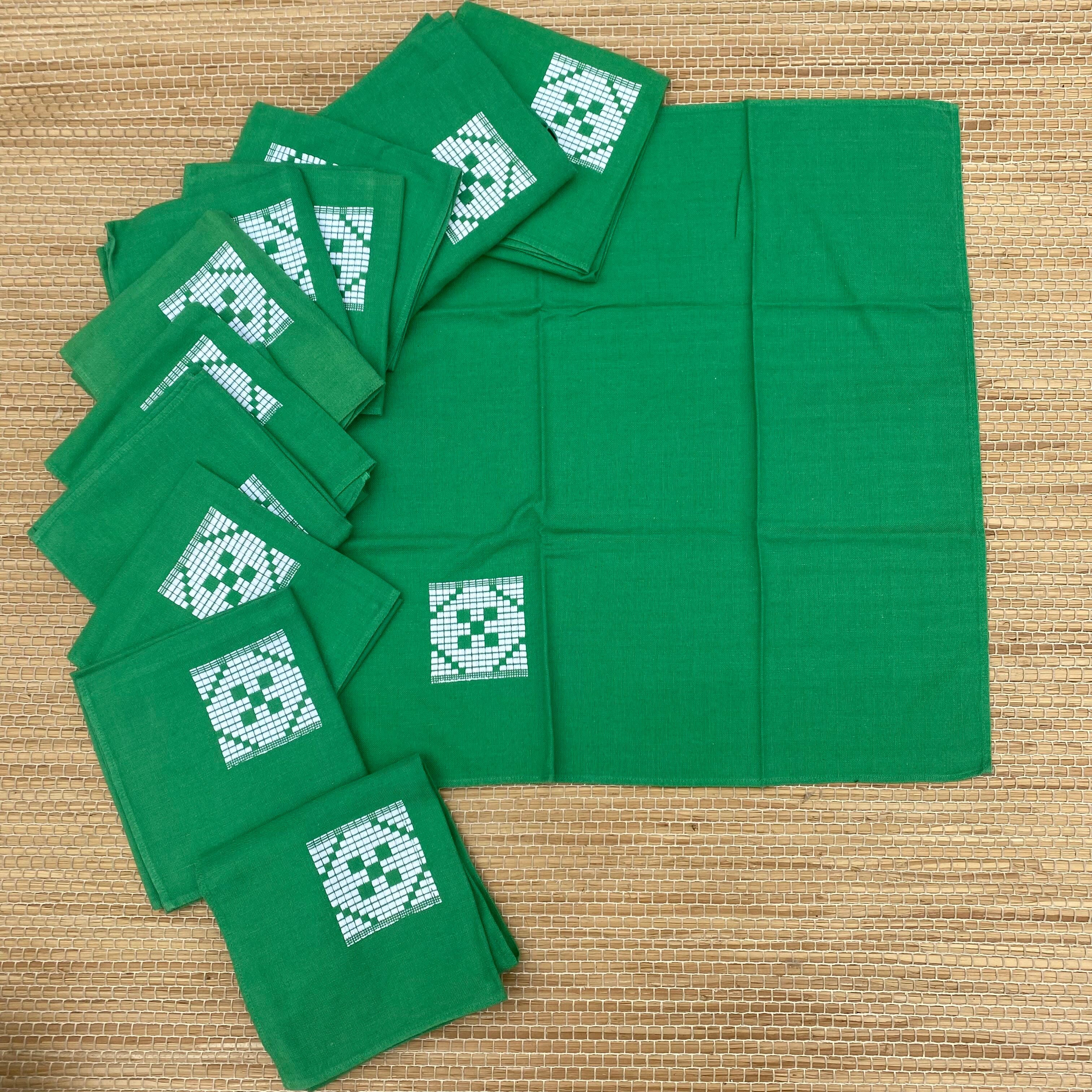 Vintage rectangle tablecloth 160X240 and 12 napkins