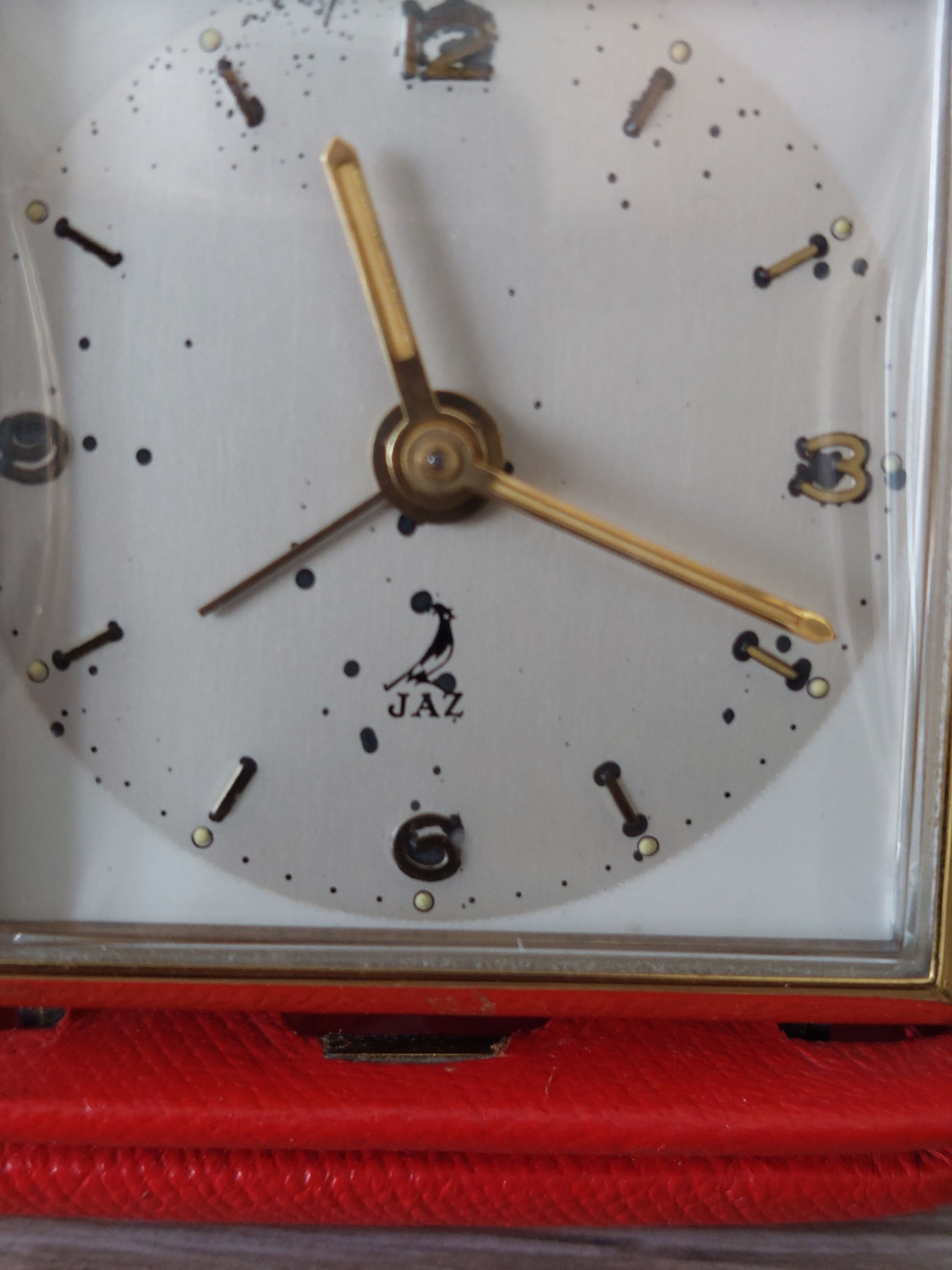 Travel alarm clock Jazz Deluxe red 60s