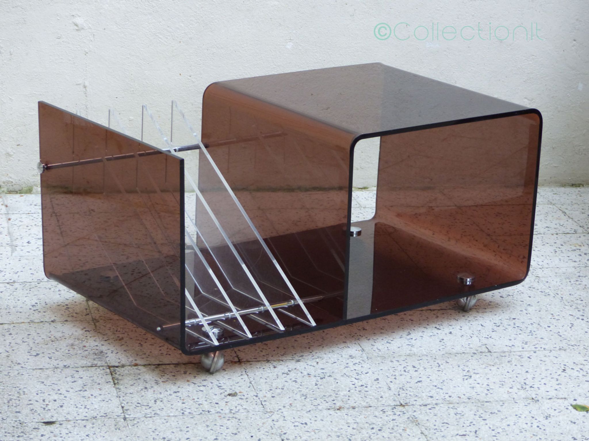 Table plexiglass magazine rack and range Michel Dumas for Roche Bobois vintage vinyl