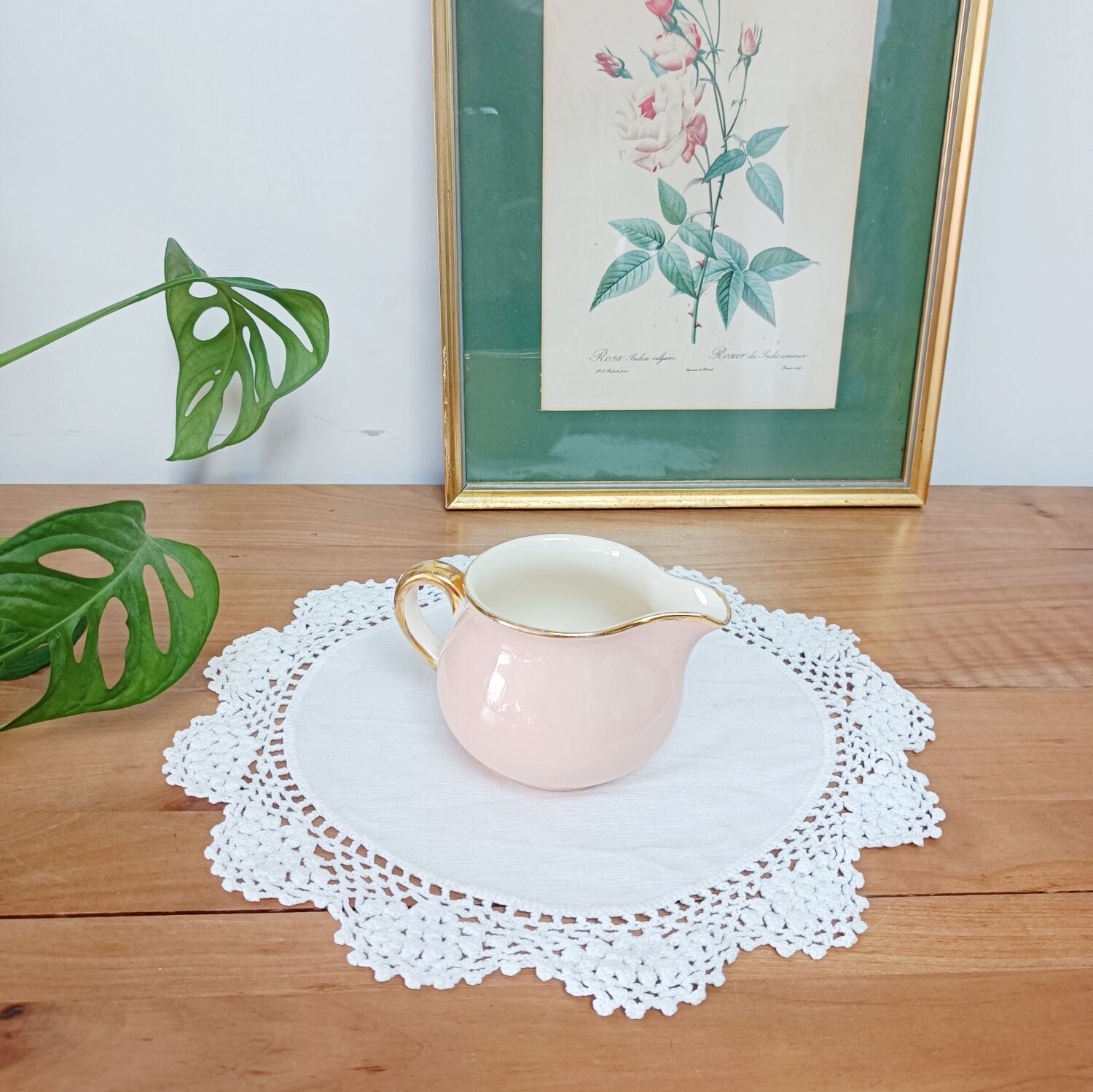 Pot à lait, crémier rose Villeroy et Boch