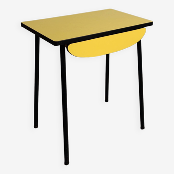 Petite table en formica jaune vintage