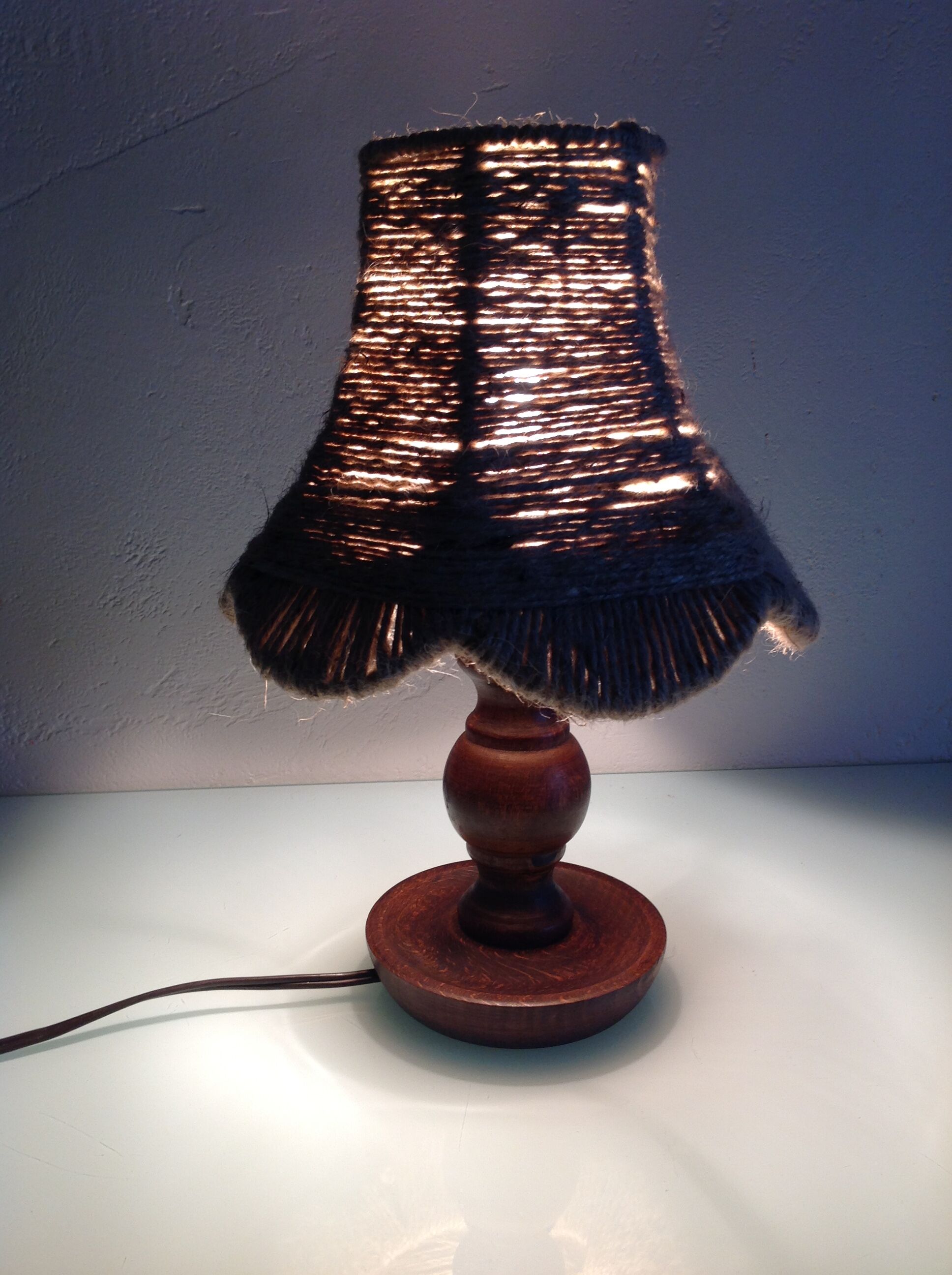 Wooden bedside lamp and Lampshade in rope/vintage 60-70 years
