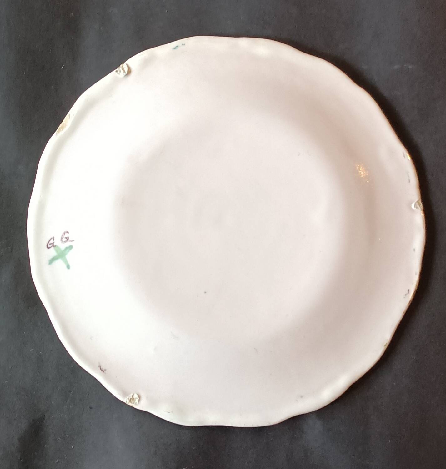 Martres Tolosane earthenware plate from the 1930s