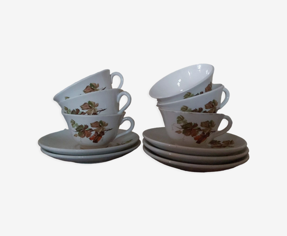 5 tasses et sous-tasses Digoin décor Bourgogne