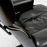 Lounge chair and ottoman, Charles & Ray Eames, ed. International Furniture