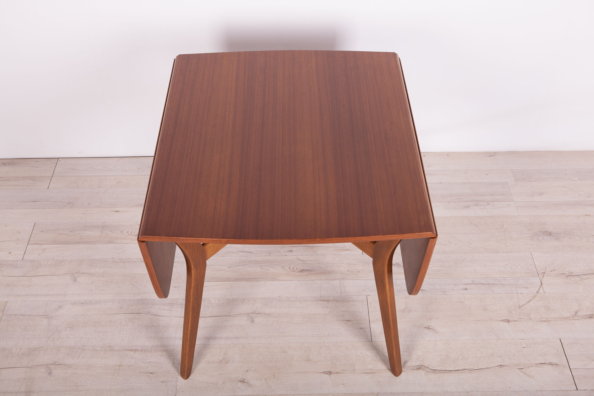 Butterfly dining table from G-plan, 1960
