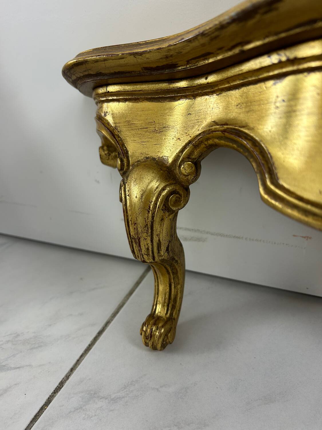 Vintage oval mirror Deknudt plus matching console