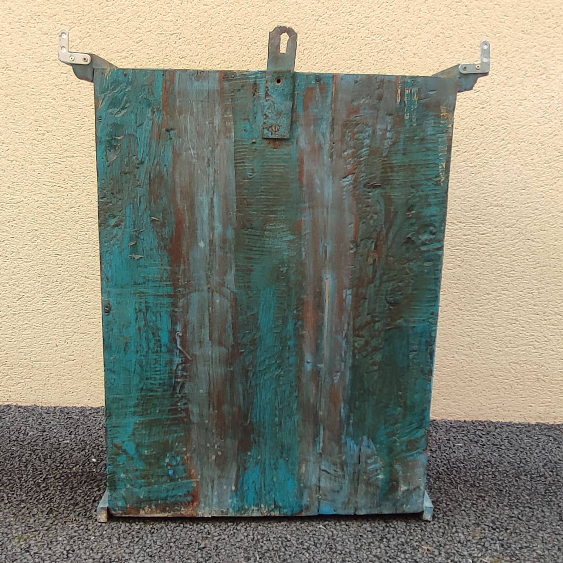 "All in blue" wall cabinet