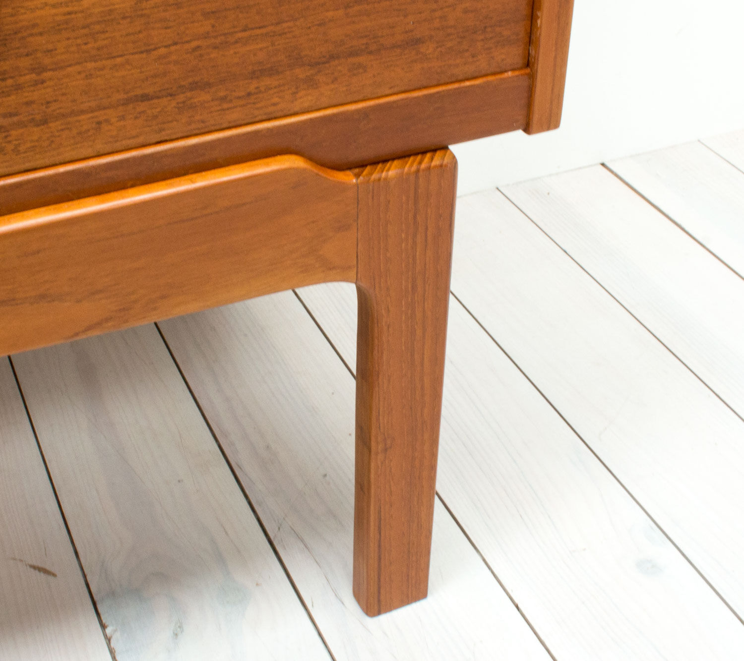 Danish teak writing desk model 69, by Arne Wahl Iversen 1960