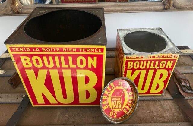 Duo of boxes Bouillon Kub metal 1950
