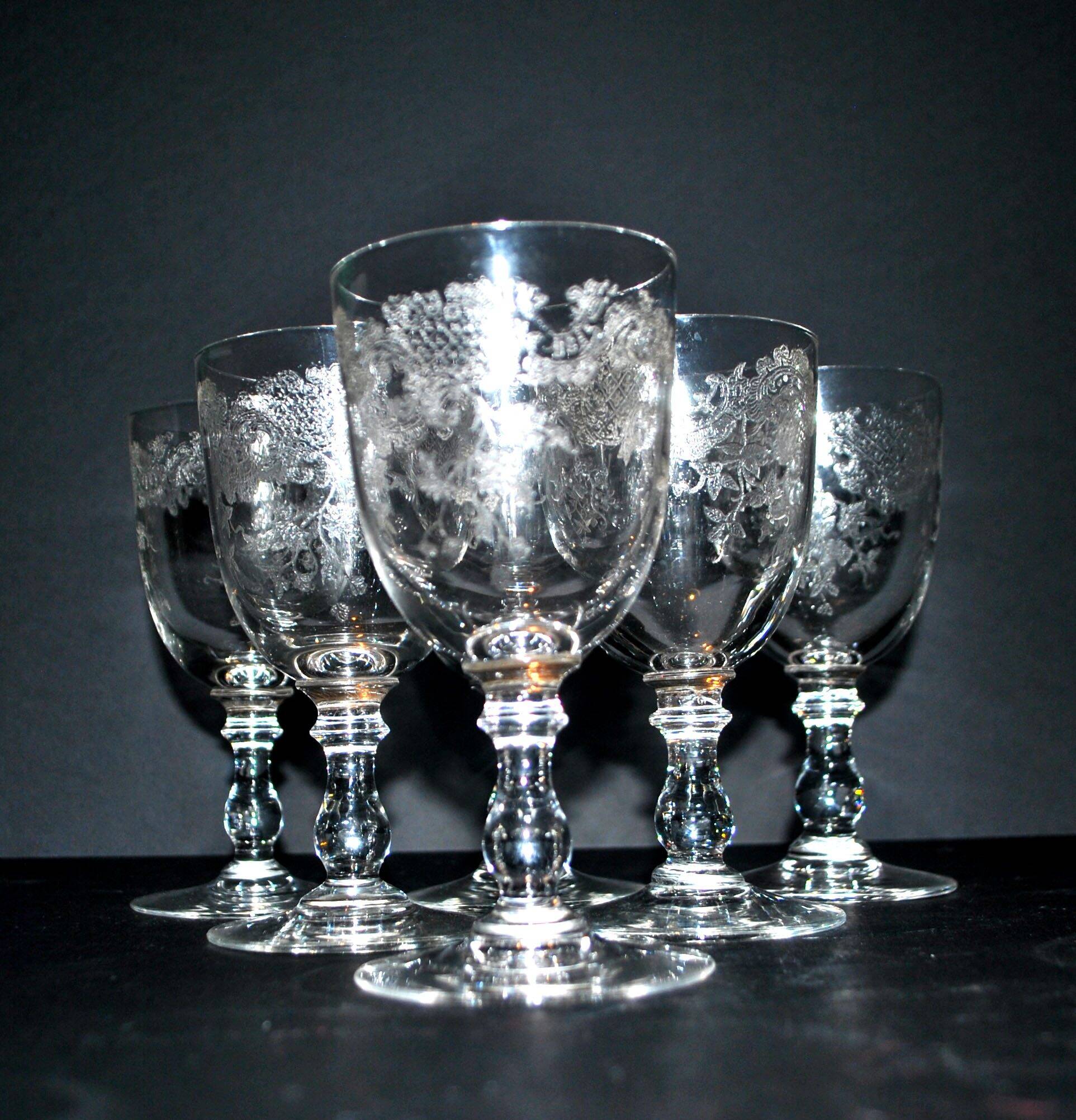 Saint-Louis set of 6 antique glasses with acid-etched rocaille and flower decoration 1920-30