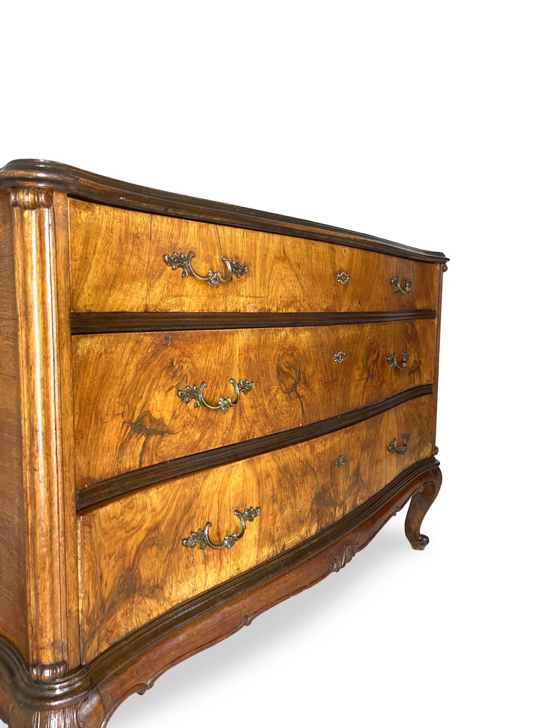 Italian art deco burl walnut chest of drawers, 1940s/50s
