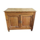Two-door pine-picker buffet