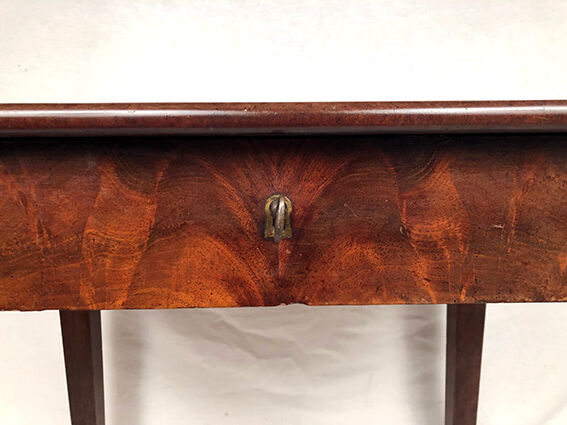 Small mahogany veneer writing table