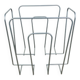 Postmodern magazine rack in grey metal, 1980s.