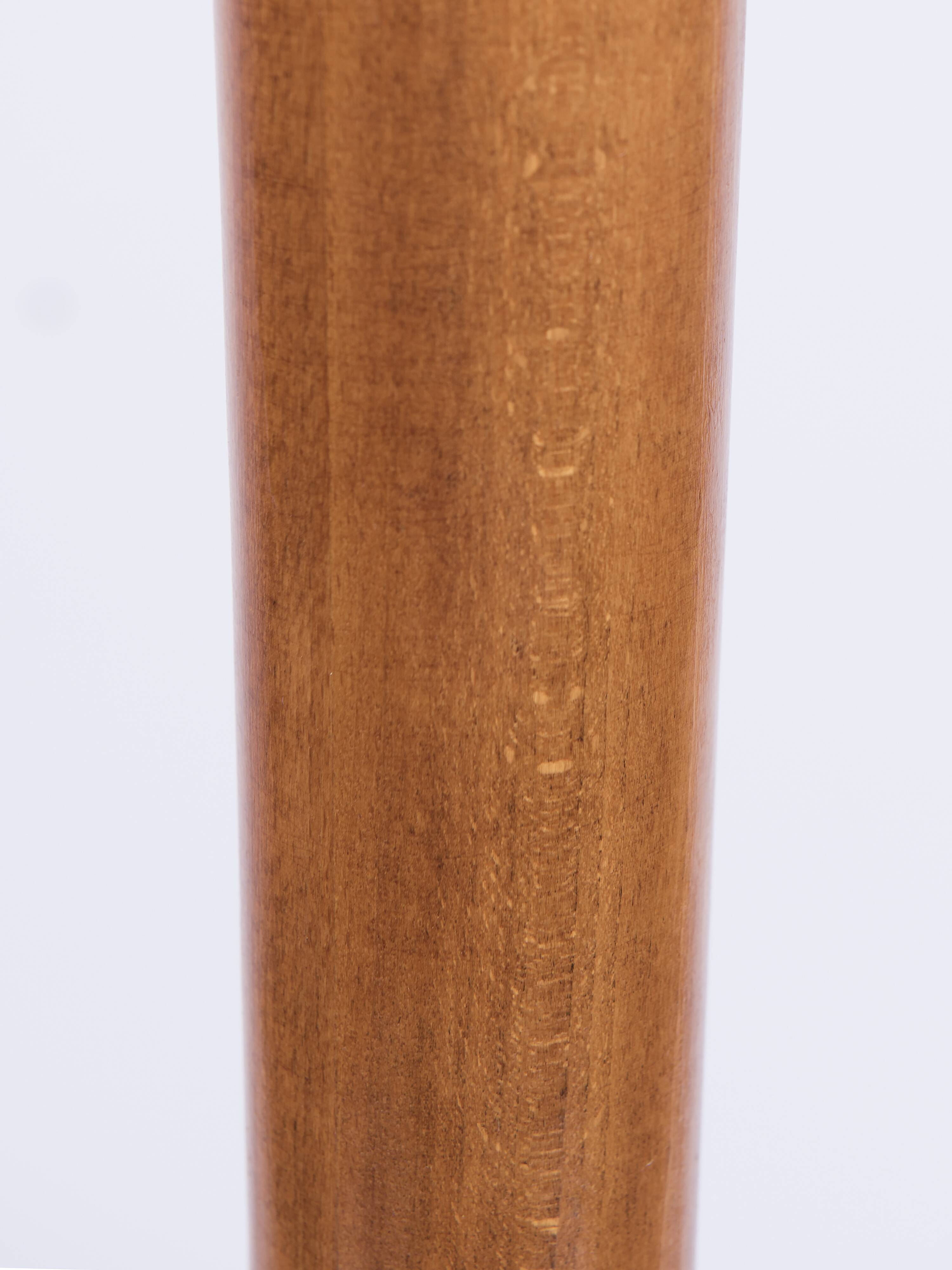 Art-deco lamppost