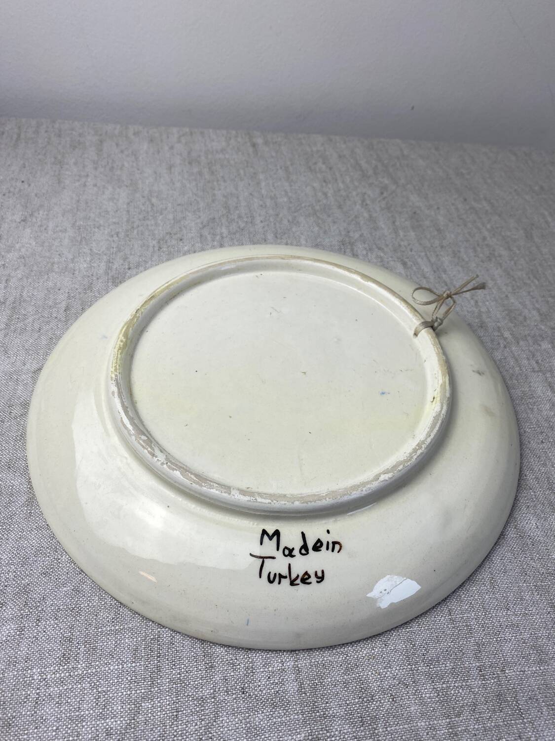 Iznik earthenware dish