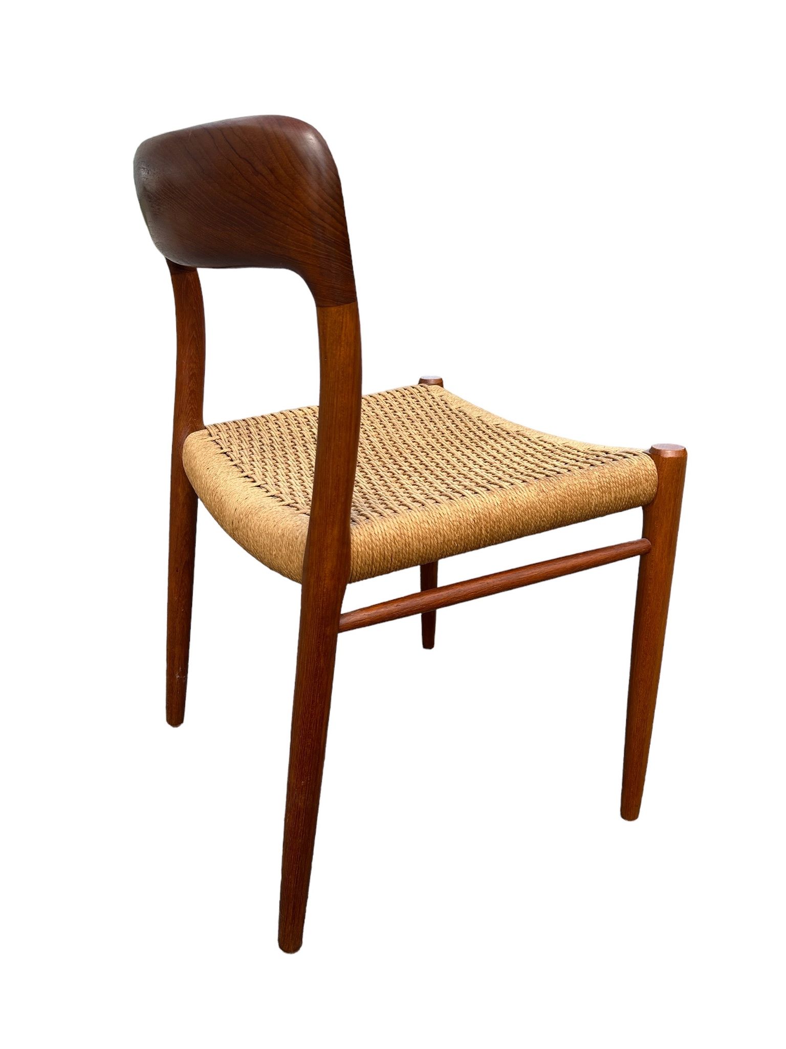 6 Niels Otto Moller chairs model 75