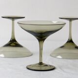 Set de 5 coupes en verre fumé