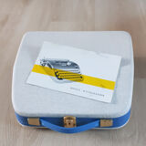 Functional blue typewriter