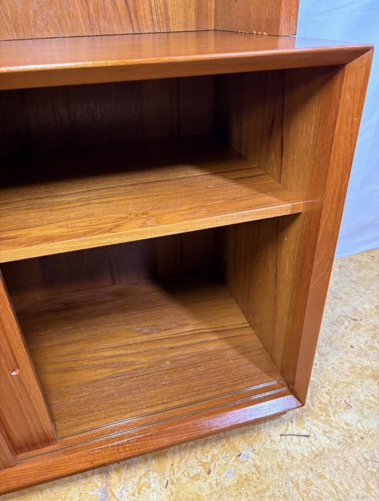 Mid Century Retro Teak Wall Unit / Bookcase by Poul Hundevad (1960s)  A fan