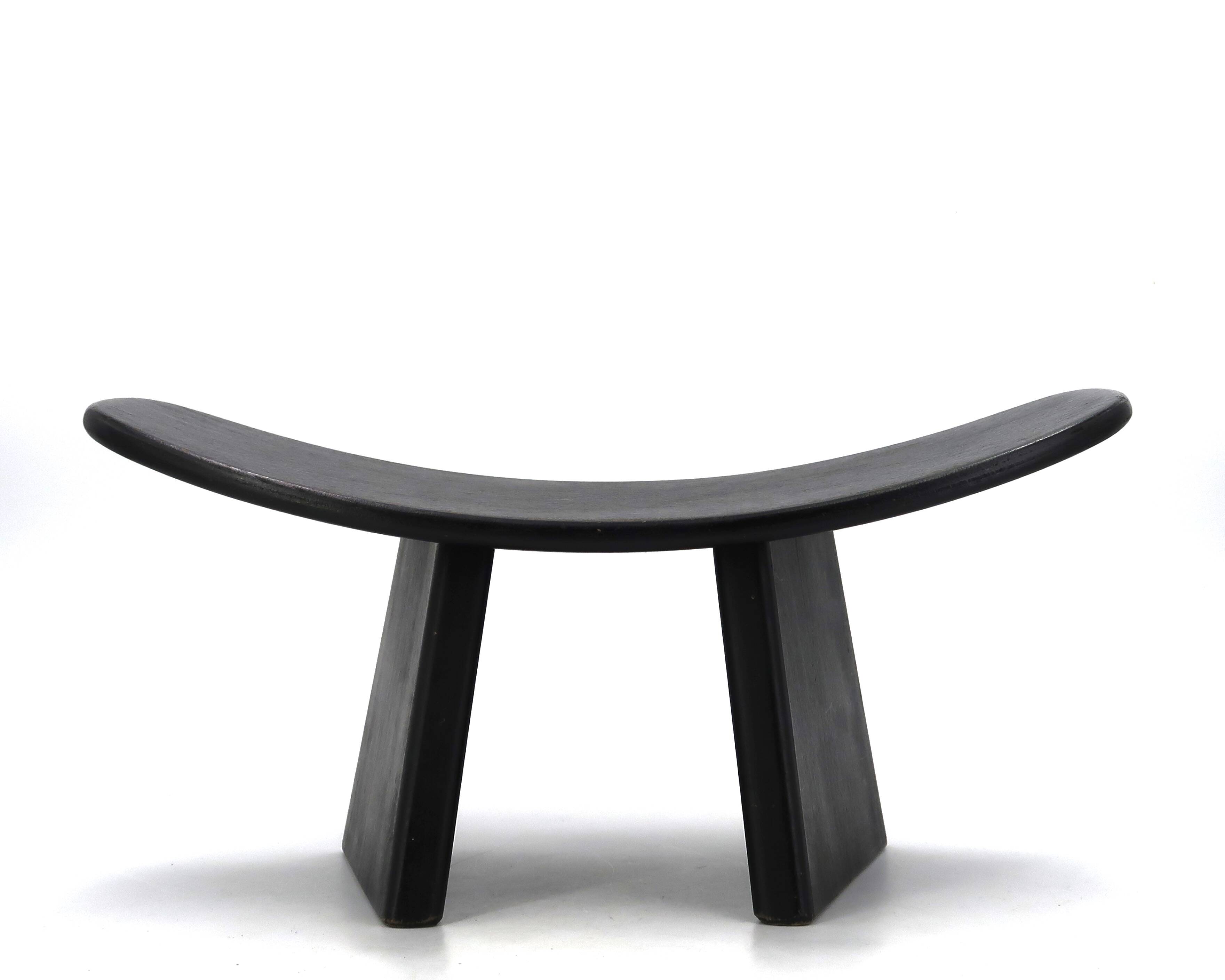 Black wooden Shoggi meditation stool by Alain Gaubert, 1980s vintage