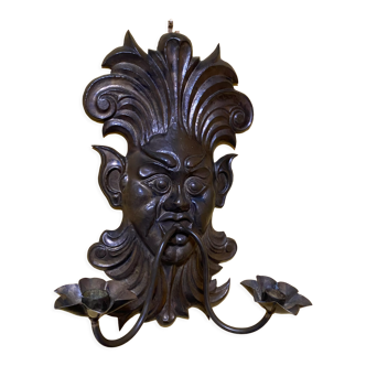 Wall candle holder with face decorations, in bronze metal, in perfect condition, XXs,