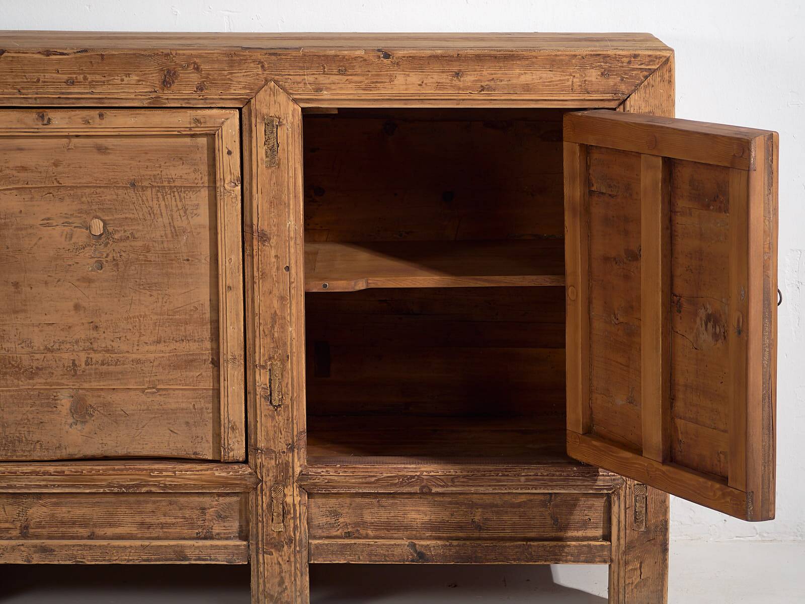 Old entrance buffet (c.1900)