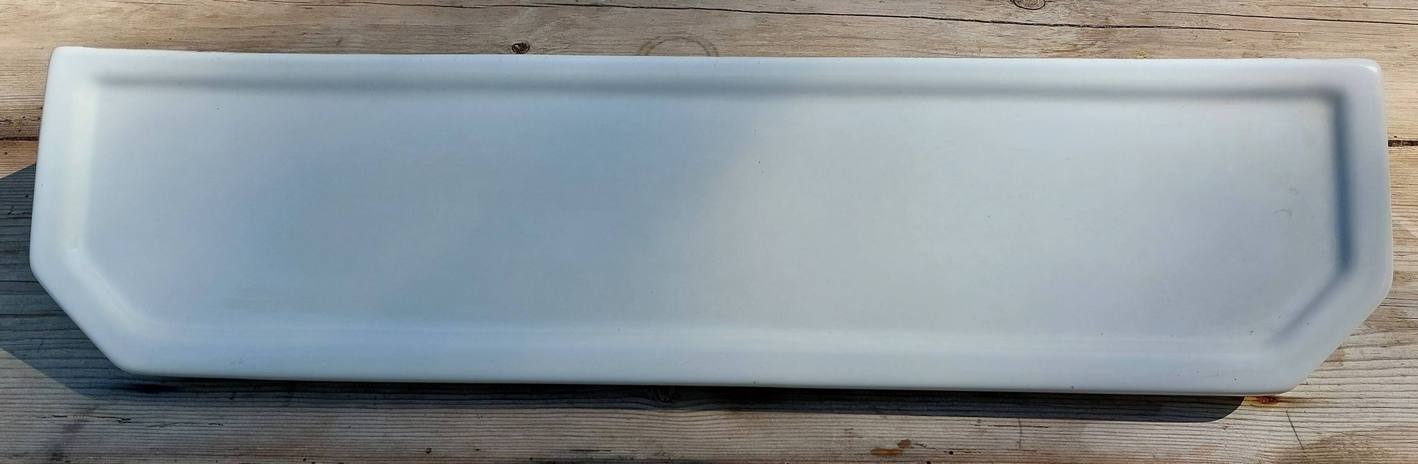 Bathroom Wall Shelf in Art Deco White Porcelain