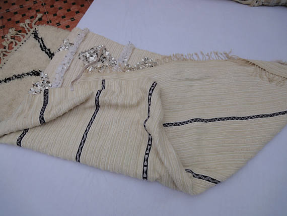 Beige Handira 190 x 118 cm