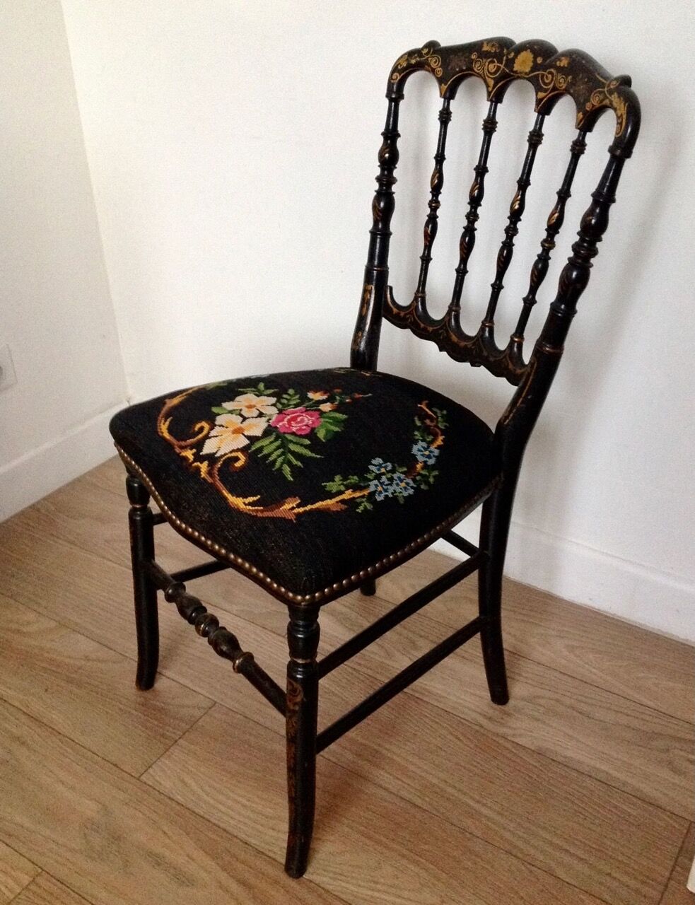Napoleon III chair