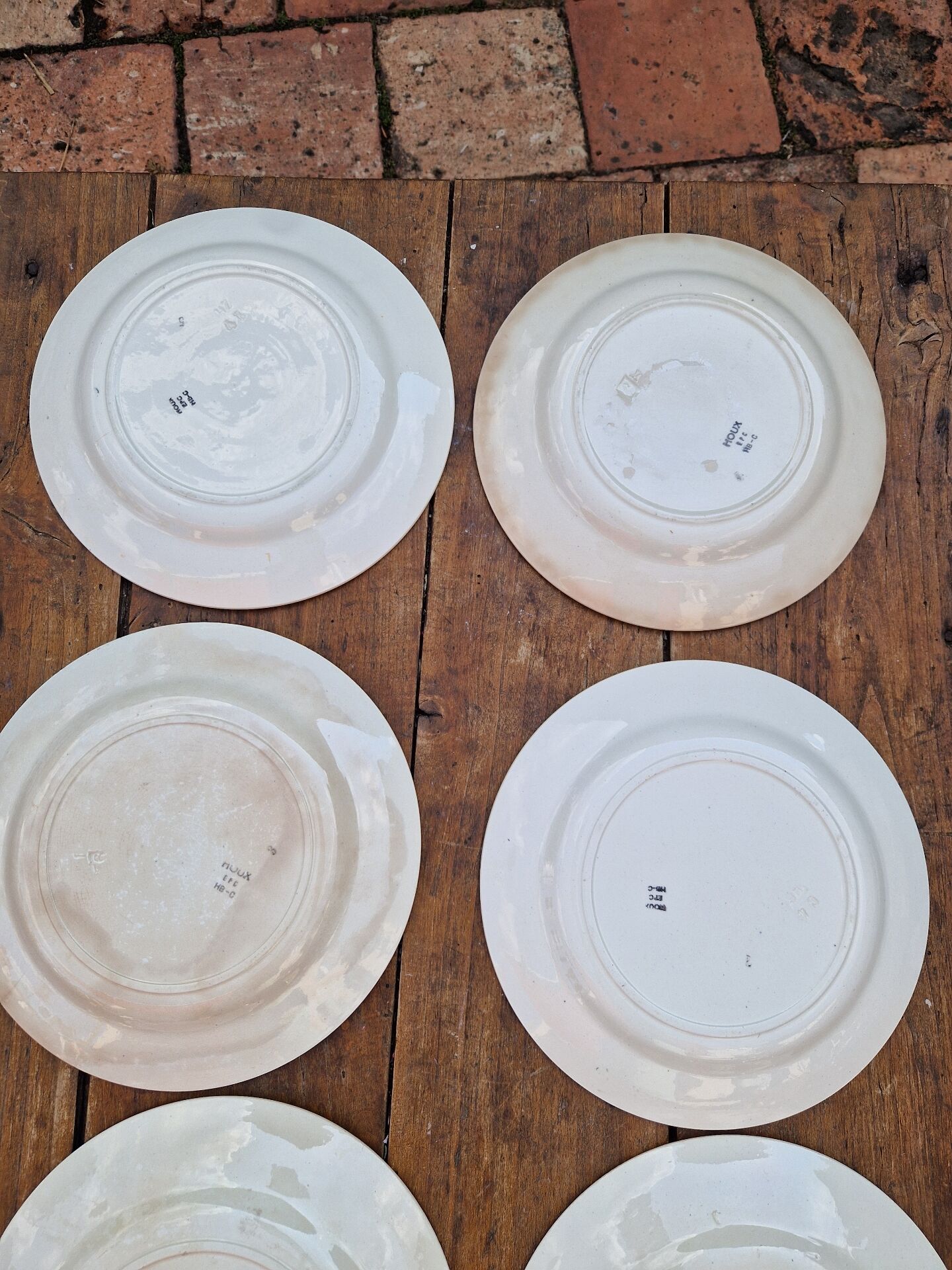 Lot De 7 Assiettes Plates Modèle Houx HB