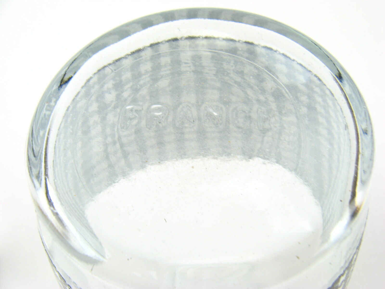 Houndstooth liquor service