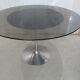 Table ronde pied tulipe design