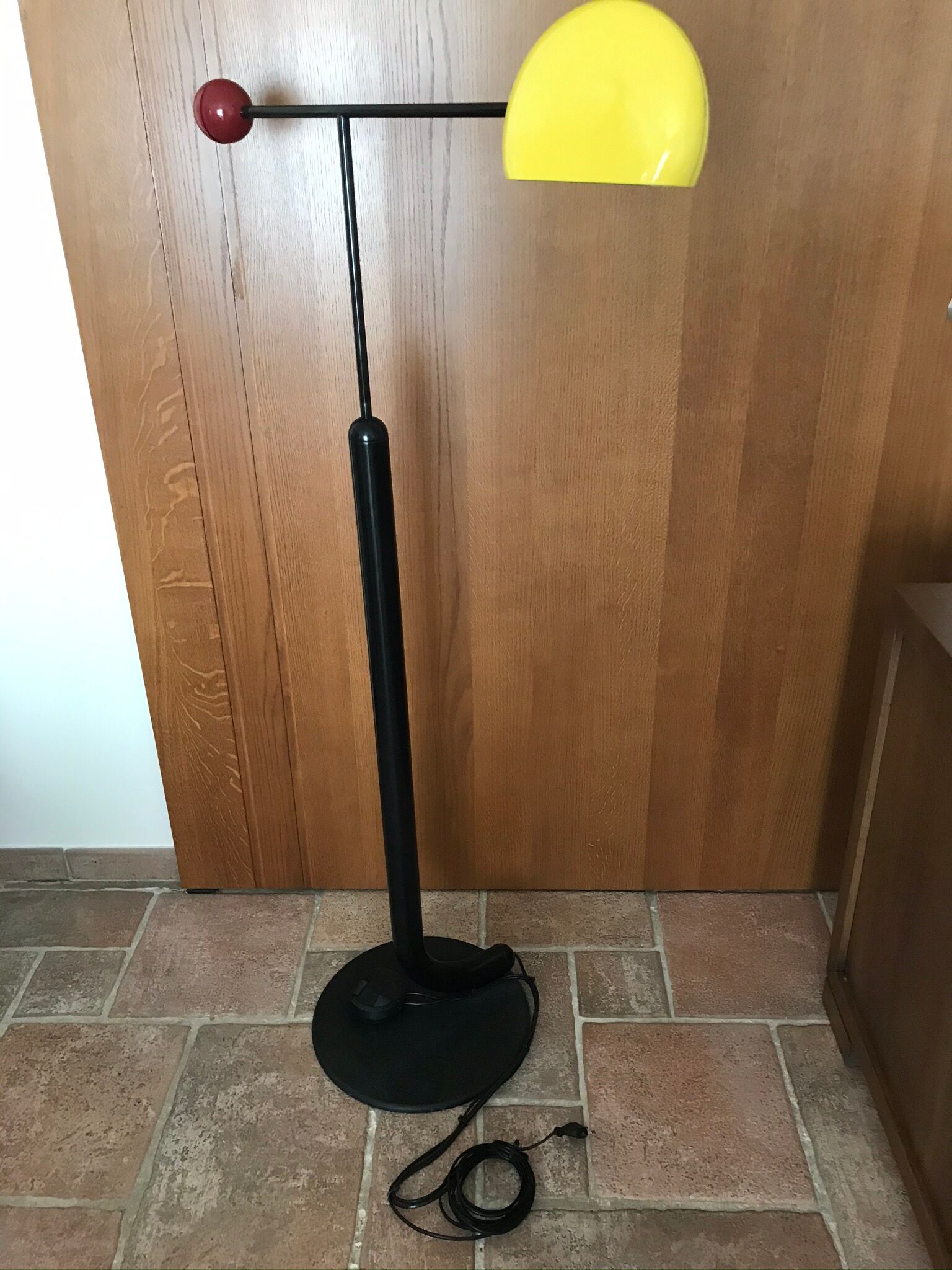 Tomo floor lamp