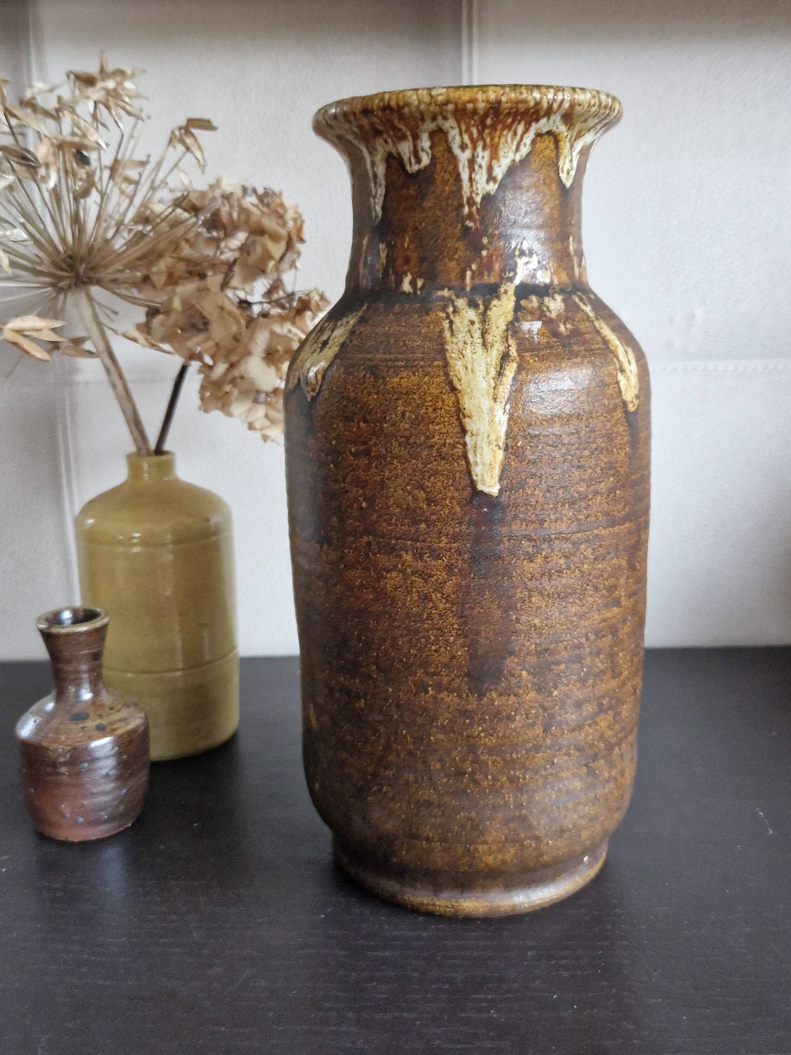 Large brutalist vase in Accolay enamelled stoneware signed Hubert GUY 1960s