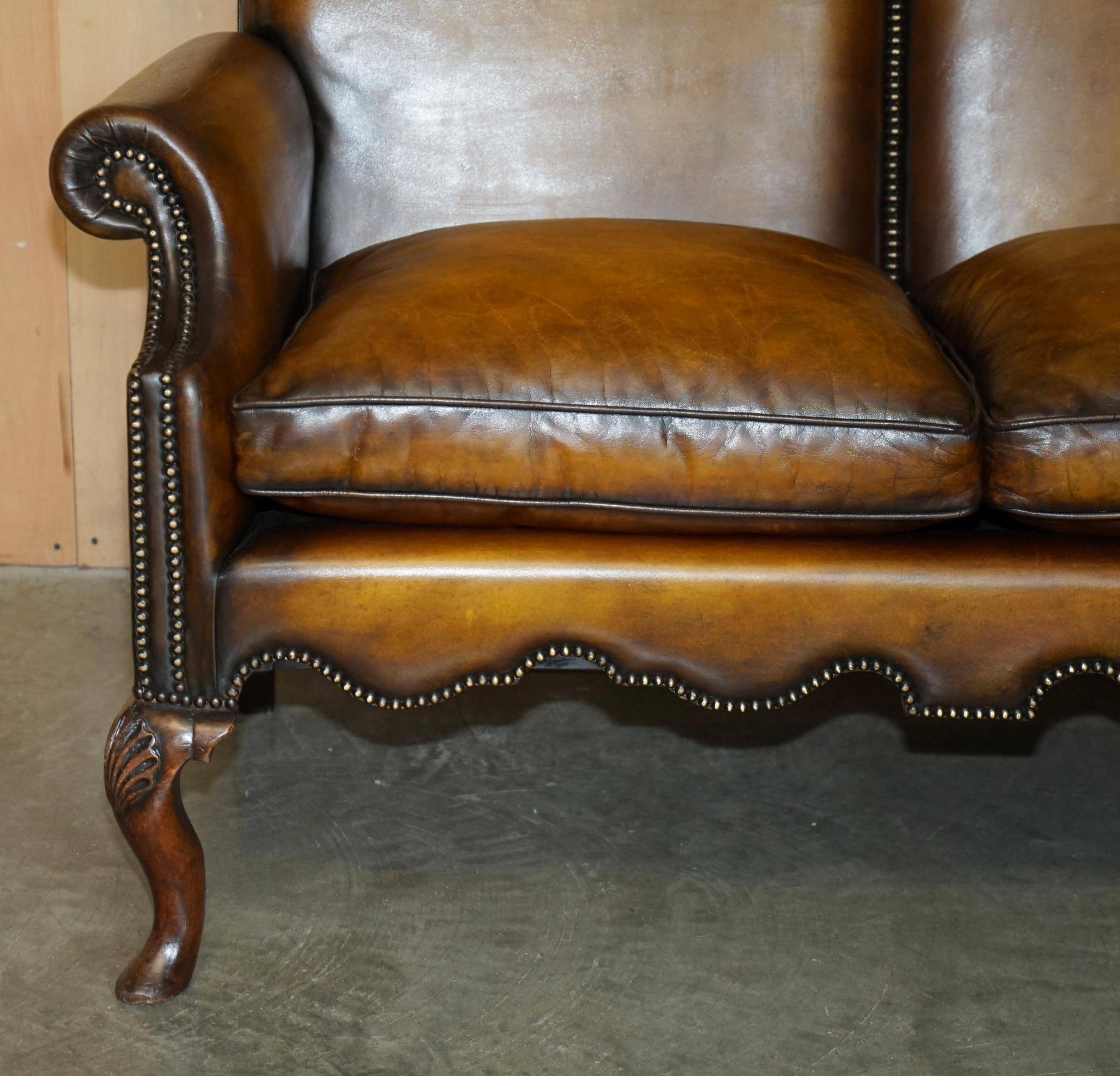Victorian restored George II style high-back leather canapé