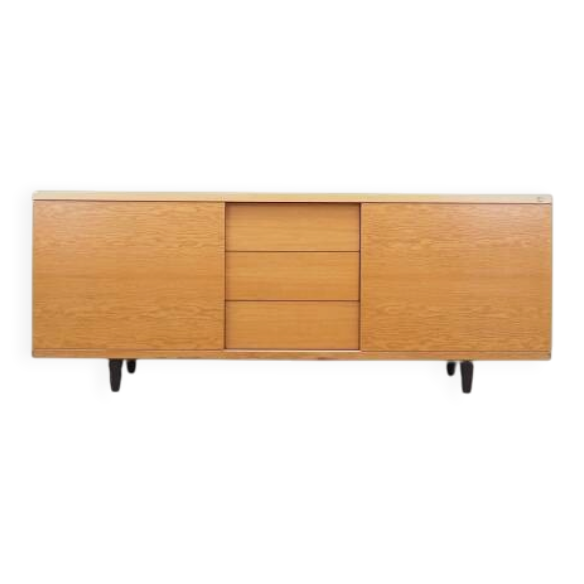 Buffet en frêne, design danois, années 1990, fabriqué par Skovby