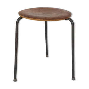 Tabouret tripode