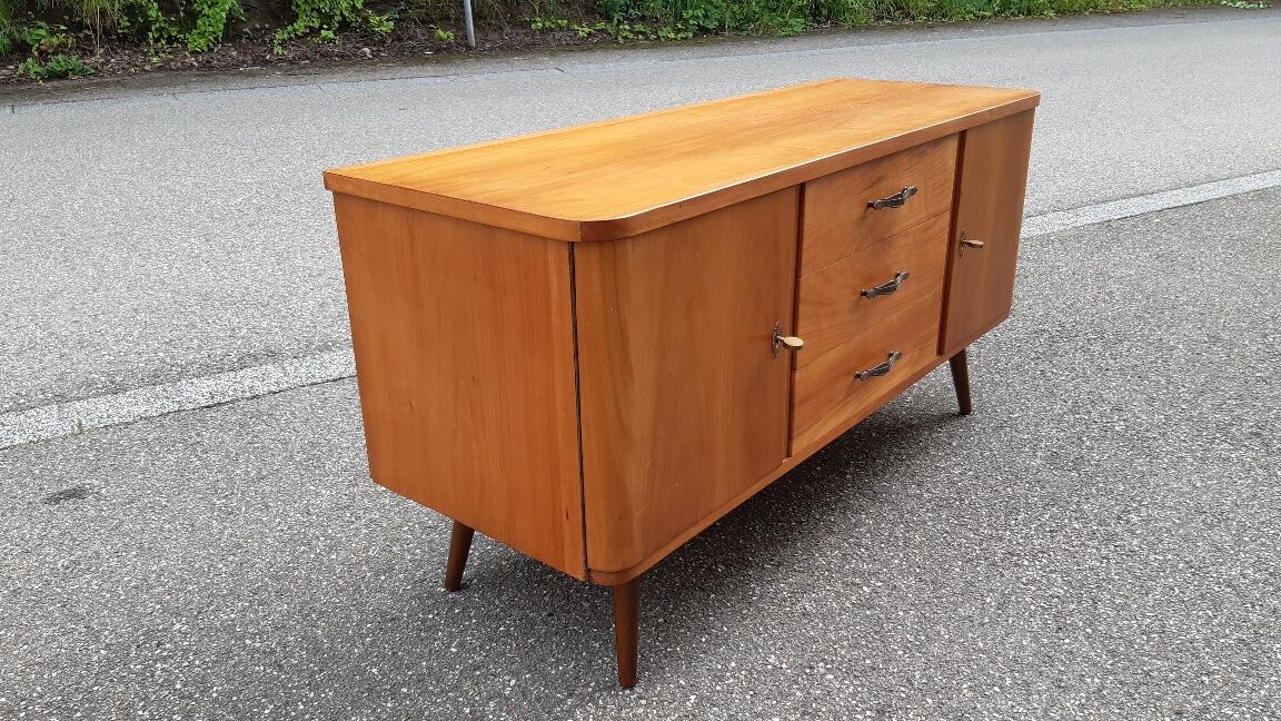 Vintage bass enfilade