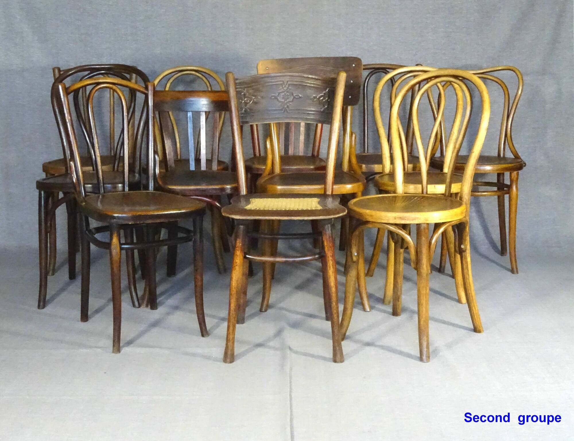 Set of 24 mismatched bistro chairs, curved wood, 1920 to 1955 Thonet...